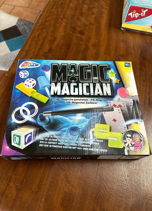 Jeux de société magicien, marque: Grafix, état: Bon état, taille: 10 ans / 140 cm, 2,00 €, 2,80 € Protection acheteurs incluse