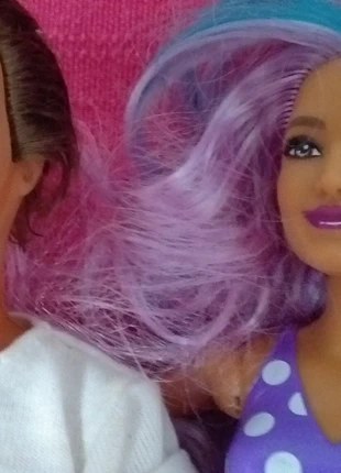 Ken & Violine, marke: Barbie, zustand: Sehr gut, größe: Einheitsgröße, 4,00 €, 4,90 € inklusive Vinted-Käuferschutz