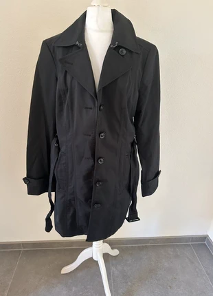 Trenchcoat schwarz Mexx, brand: Mexx, condizioni: Ottime, taglia: XL / IT 46 / EU 42, €25.00, €26.95 include la Protezione acquisti