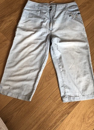 Pantacourt léger bleu jeans taille 42, condition: Good, size: XL / 42 / 14, €5.00, €5.95 includes Buyer Protection