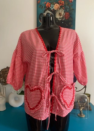 Blouse, merk: Made In Italy, staat: Nieuw zonder prijskaartje, maat: Universele maat, € 22,00, € 23,80 inclusief Kopersbescherming