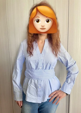 Camicia azzurra con cintura obi-, état: Très bon état, taille: M / 38 / 10, 10,00 €, 11,20 € Protection acheteurs incluse