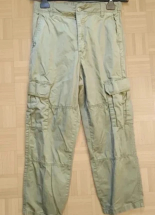 Pantalon streetwear kaki – H&M – 11/12 ans – 100 % coton – très bon état, merk: H&M, staat: Heel goed, maat: 11 jaar / 146 cm, € 2,80, € 3,64 inclusief Kopersbescherming Pro