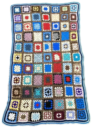 Couverture Crochet Granny Square Multicolore Vintage (212x132cm), brand: Vintage Dressing, condition: Very good, size: 150 x 200 cm, €64.00, €67.90 includes Buyer Protection Pro