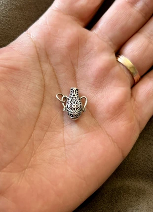 Pendentif /breloque amphore en argent, merk: Argent, staat: Heel goed, € 16,95, € 18,50 inclusief Kopersbescherming Pro