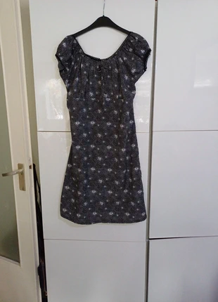 Jurk small, marca: Overig, estado: Satisfatório, tamanho: S / 36 / 8, €1.00, €1.75 inclui Proteção do Comprador