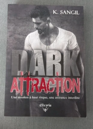 Dark attraction, staat: Nieuw met prijskaartje, € 8,00, € 9,10 inclusief Kopersbescherming
