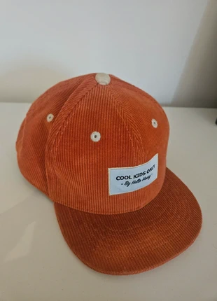 Casquette velours orange Hello Hossy, merk: Hello Hossy, staat: Heel goed, maat: 3-5 jaar, 53 cm, € 8,00, € 9,10 inclusief Kopersbescherming