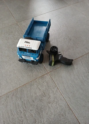 Camion télé commande, marca: funter truck, estado: Muito bom, tamanho: 6 anos / 116 cm, €25.00, €26.95 inclui Proteção do Comprador