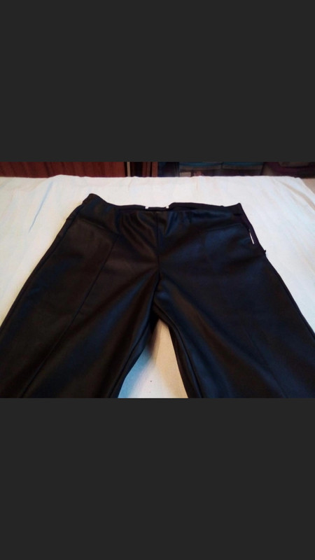 Pantalon simili cuir noir 2
