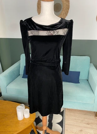 Robe maje noir a manche longue avec dentelle taille M/38/2, brand: Maje, condition: Very good, size: M / 38 / 10, €28.00, €30.10 includes Buyer Protection