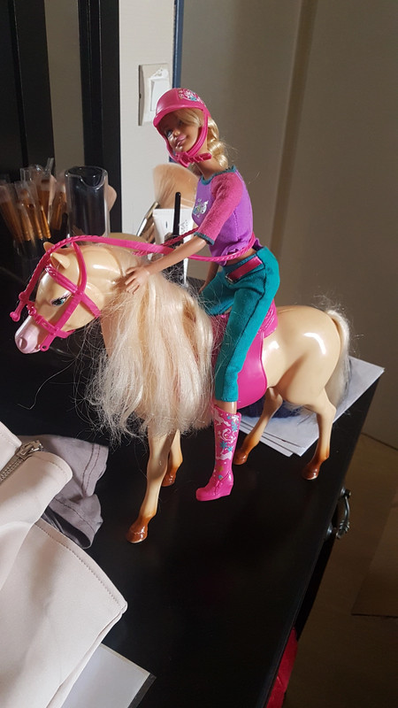 Barbie et son cheval 2