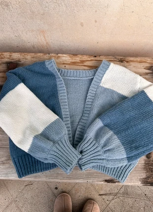 Gilet cardigan bleu et blanc, condition: Very good, size: S / 36 / 8, €24.00, €25.90 includes Buyer Protection