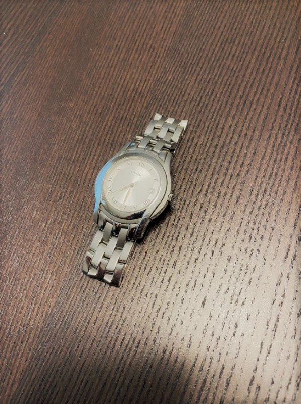 Gucci sale watch 5500m