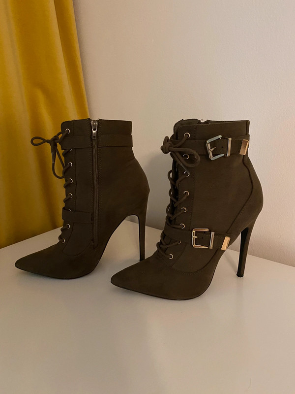 Justfab clearance ankle booties