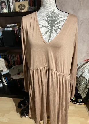 Très jolie robe taille XL, marque: Boohoo, état: Neuf sans étiquette, taille: XL / 42 / 14, 8,00 €, 9,10 € Protection acheteurs incluse