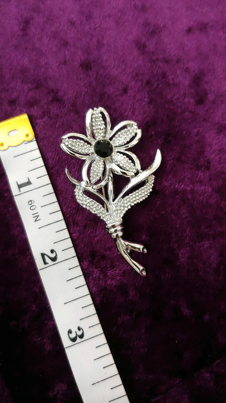 Vintage Silver Tone Daisy Pin Brooch Sarah Coventry 2