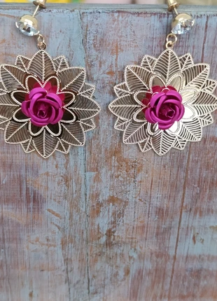 Boucles d'oreilles fleur rose, état: Neuf sans étiquette, 2,90 €, 3,75 € Protection acheteurs incluse
