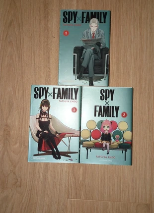 Spy family tome 1 à 3 manga, état: Très bon état, 10,00 €, 11,20 € Protection acheteurs incluse