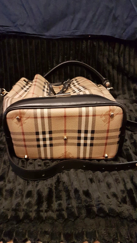 Bolso bombonera burberry hotsell