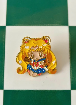 Sailor Moon Crystal Warrior Pin – Spilla Chibi | Sailor Moon Crystal Warrior Pin – Chibi Pin, estado: Novo com etiquetas, €3.49, €4.36 inclui Proteção do Comprador