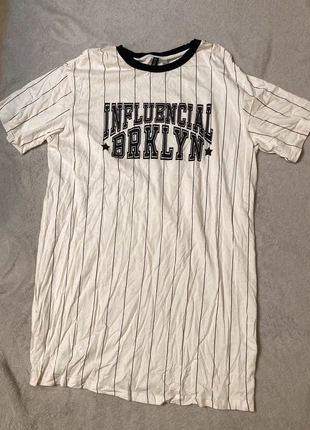 Abito Nero e Bianco L, marke: H&M, zustand: Sehr gut, größe: L / 40 / 12, 3,00 €, 3,85 € inklusive Vinted-Käuferschutz