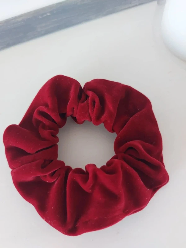 Chouchou tissu velours couleur rouge bordeaux