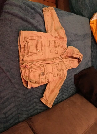 Veste bébé , merk: Kitchoun, staat: Heel goed, maat: 6-9 maanden / 68 cm, € 5,00, € 5,95 inclusief Kopersbescherming