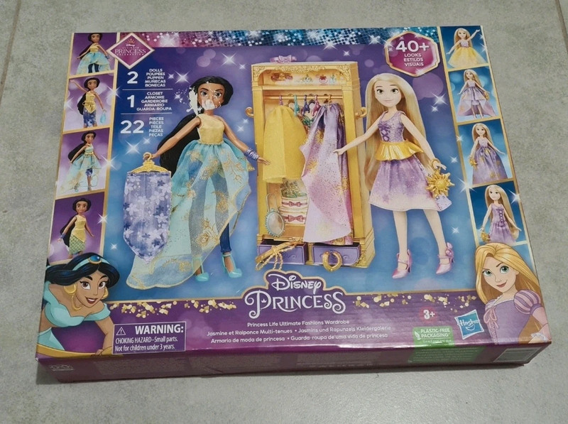 Disney princesses - poupée raiponce avec vêtements et accessoires