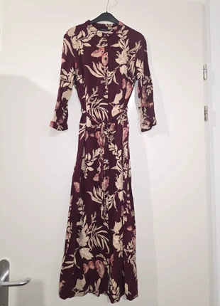 Vero moda. Summer dress. Floral and butterfly print. Bordeaux & beige. Size S/36, marca: Vero Moda, estado: Nuevo sin etiquetas, tamaño: S / 36 / 8, 13,00 €, 14,35 € Protección al comprador incluida
