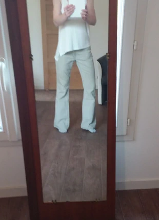 Très joli pantalon coupe droite beige côtelé H&M, brand: H&M, condition: Very good, size: S / 36 / 8, €7.00, €8.05 includes Buyer Protection