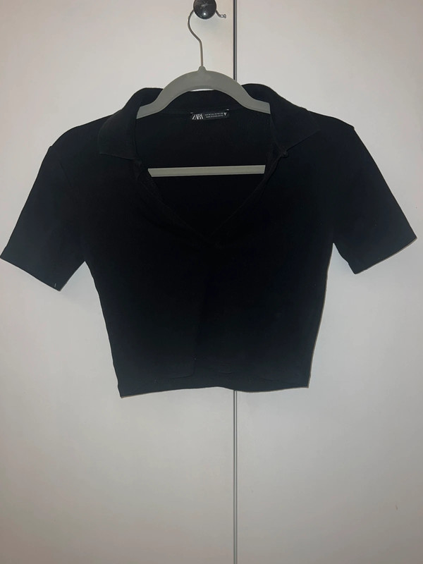 tee-shirts / crop top noir Zara 1