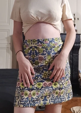 Jupe vintage fleurie, marque: H&M, état: Très bon état, taille: XS / 34 / 6, 3,50 €, 4,38 € Protection acheteurs incluse