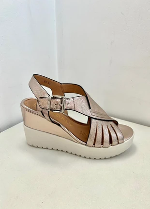 Scarpe Donna Alte Rose Gold Comoda & Cinturino Stile Casual Chic Taglia 40, marque: Stonefly, état: Neuf avec étiquette, taille: 40, 62,50 €, 66,33 € Protection acheteurs (Pro) incluse