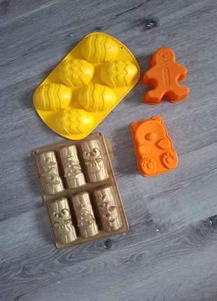 Lot Moules silicone, état: Très bon état, 2,00 €, 2,80 € Protection acheteurs incluse