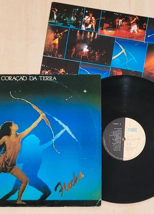 Sagrado Coracao Da Terra - Flecha / LP 33T 1988 Epic 144.521 VG+/VG, condition: Very good, €11.74, €13.03 includes Buyer Protection