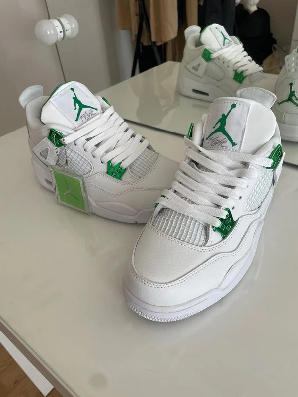 Air Jordan 4 vert Vinted