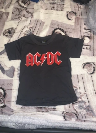 Maglietta bambino, maniche corte, zustand: Neu, größe: M, 5,00 €, 5,95 € inklusive Vinted-Käuferschutz