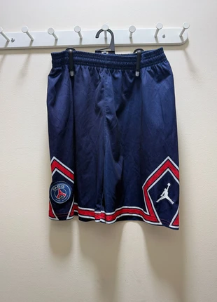 Short Paris jordan, brand: Jordan, condition: Good, size: M, €16.00, €17.50 includes Buyer Protection