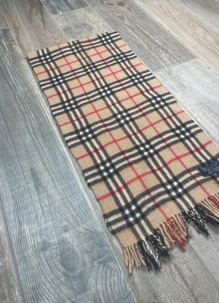 Écharpe Burberry Beige, marque: Burberry, état: Très bon état, 75,00 €, 79,45 € Protection acheteurs incluse