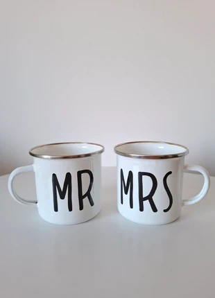 💍 Canecas Mr & Mrs, marca: Sass & Belle, estado: Novo com etiquetas, €15.00, €16.45 inclui Proteção do Comprador