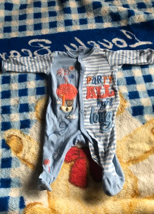 Pyjama , état: Très bon état, taille: Jusqu'à 1 mois / 50 cm, 1,50 €, 2,28 € Protection acheteurs incluse