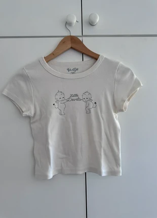Brandy melville top, marque: Brandy Melville, état: Neuf sans étiquette, taille: Taille unique, 5,00 €, 5,95 € Protection acheteurs incluse