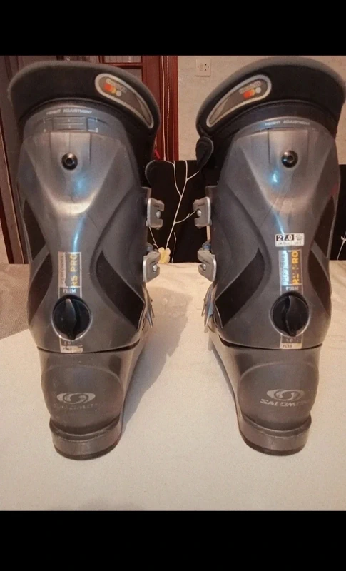 Bottes de ski Salomon taille 42 - photo numéro 3