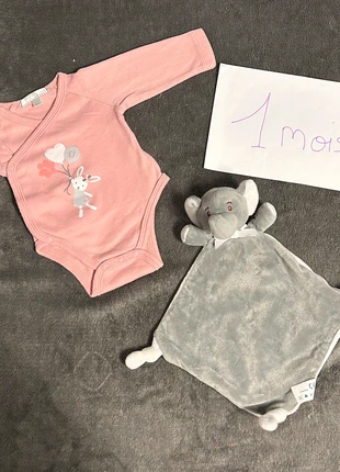 Bodies 1 mois, marque: Mes Petits Cailloux, état: Bon état, taille: Jusqu'à 1 mois / 50 cm, 1,50 €, 2,28 € Protection acheteurs incluse