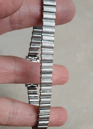 Bracelet montre 8 mm extensible acier sur montre Nappey, état: Très bon état, taille: Jusqu'à 30 mm, 9,90 €, 11,10 € Protection acheteurs incluse