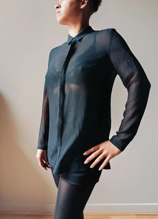 Chemisier noir transparent DKNY, brand: DKNY, condizioni: Ottime, taglia: M / IT 42 / EU 38, €22.00, €23.80 include la Protezione acquisti