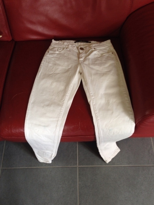 Pantalon blanc très bon état 2