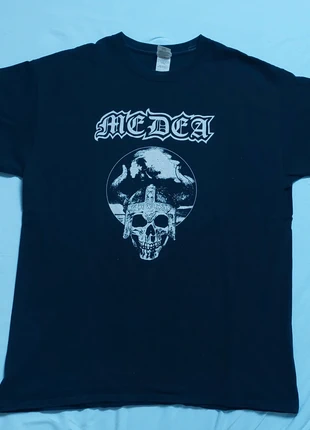 Medea T-Shirt, marke: Gildan, zustand: Sehr gut, größe: L, 7,00 €, 8,05 € inklusive Vinted-Käuferschutz