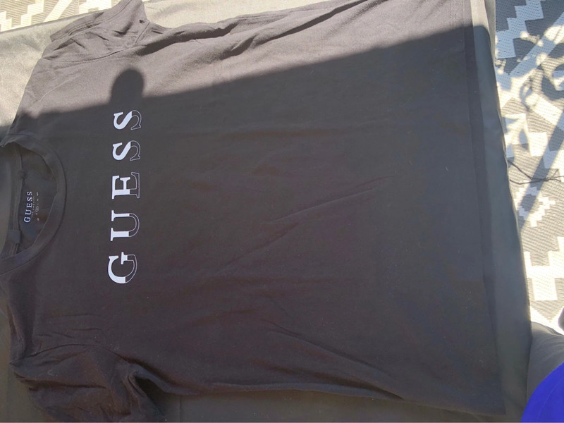 Teeshirt Guess 2